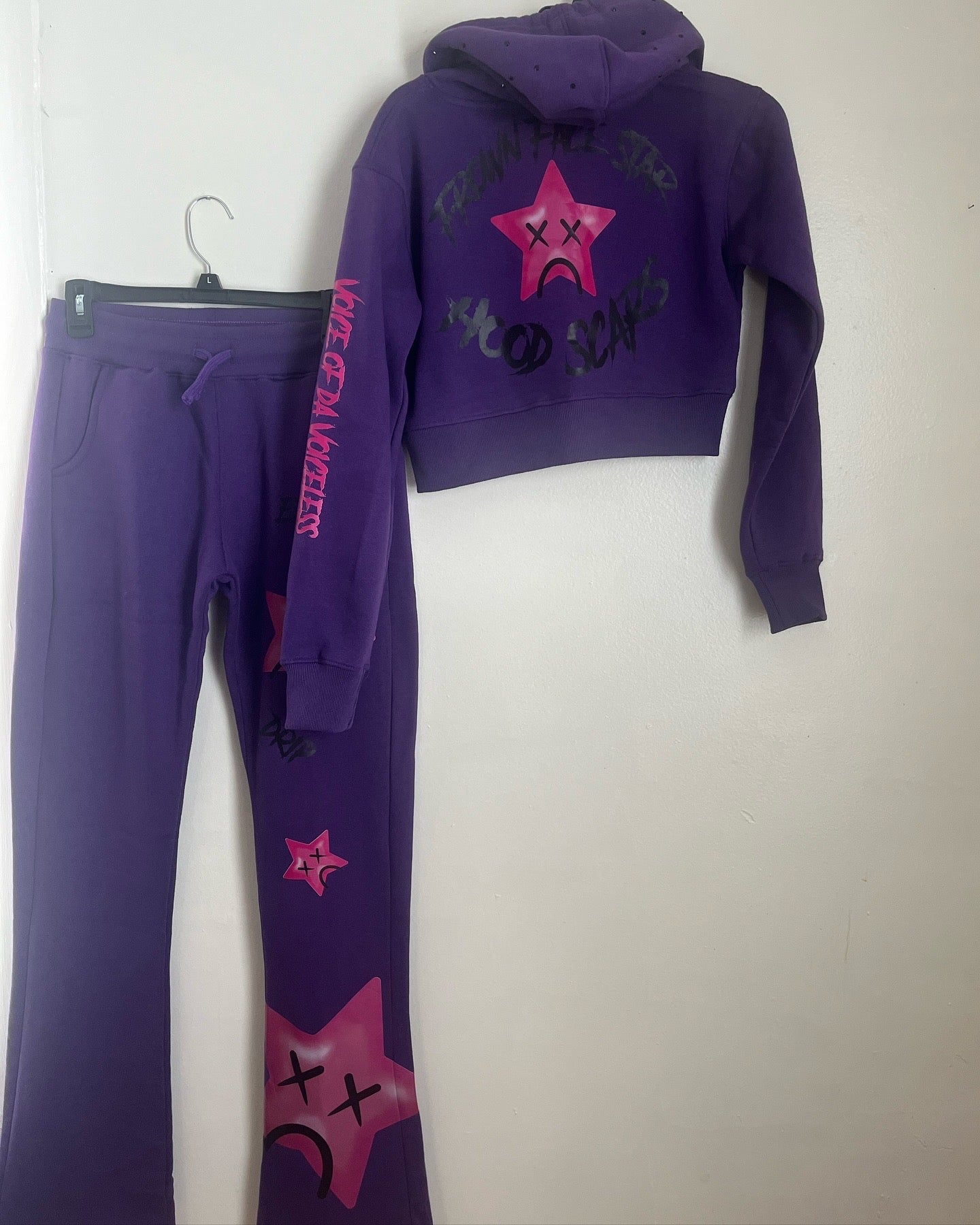 Woman’s Cropped Hoodie Flared Sweatpants Set