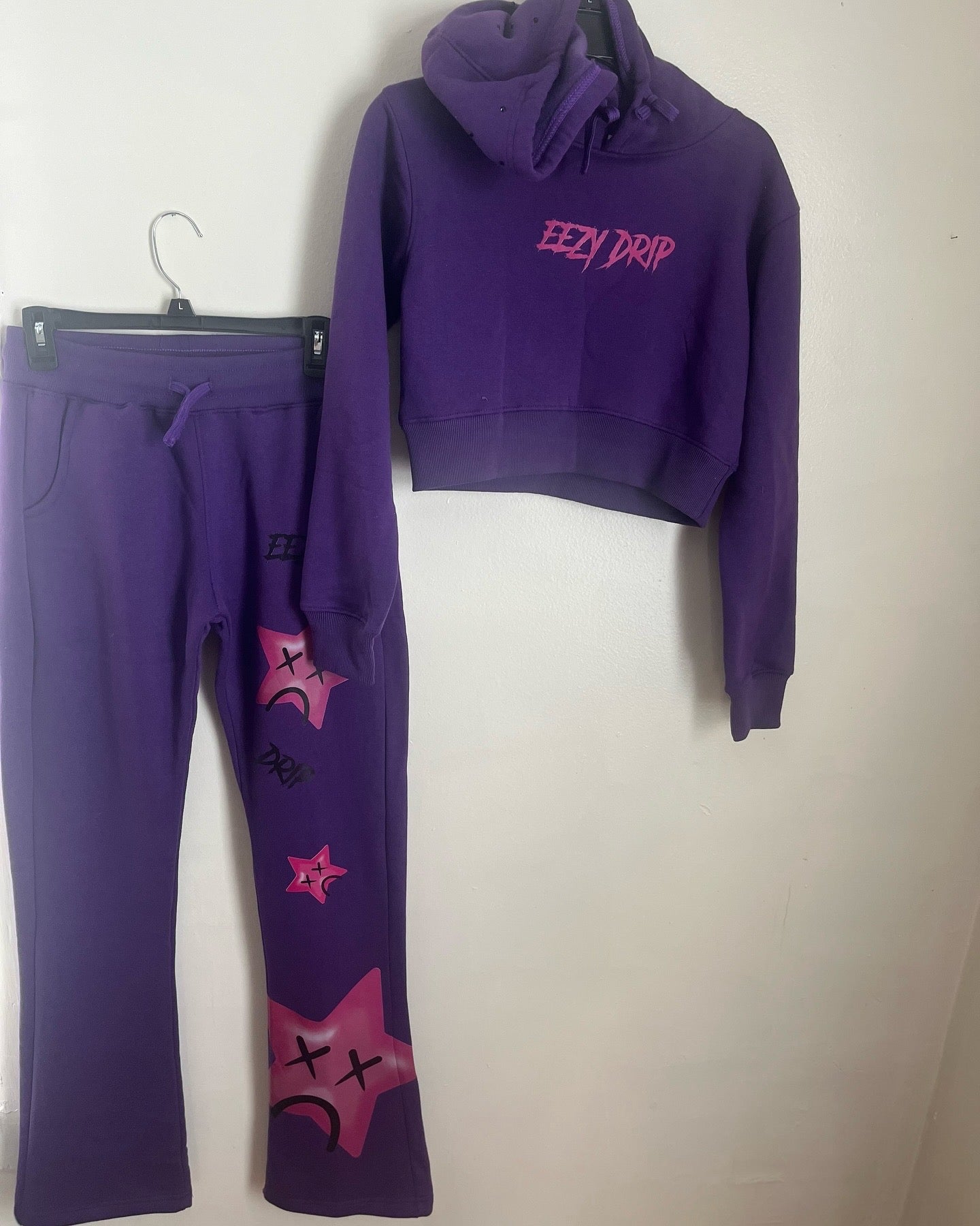 Woman’s Cropped Hoodie Flared Sweatpants Set