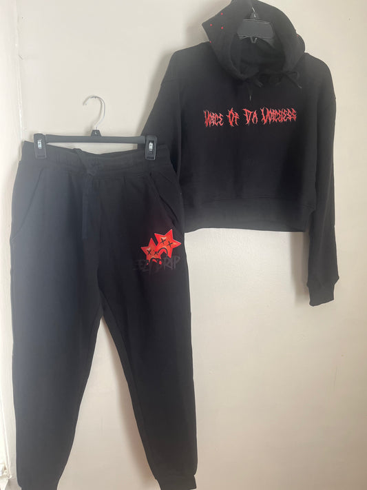 Woman’s Cropped Jogger Sweatsuit